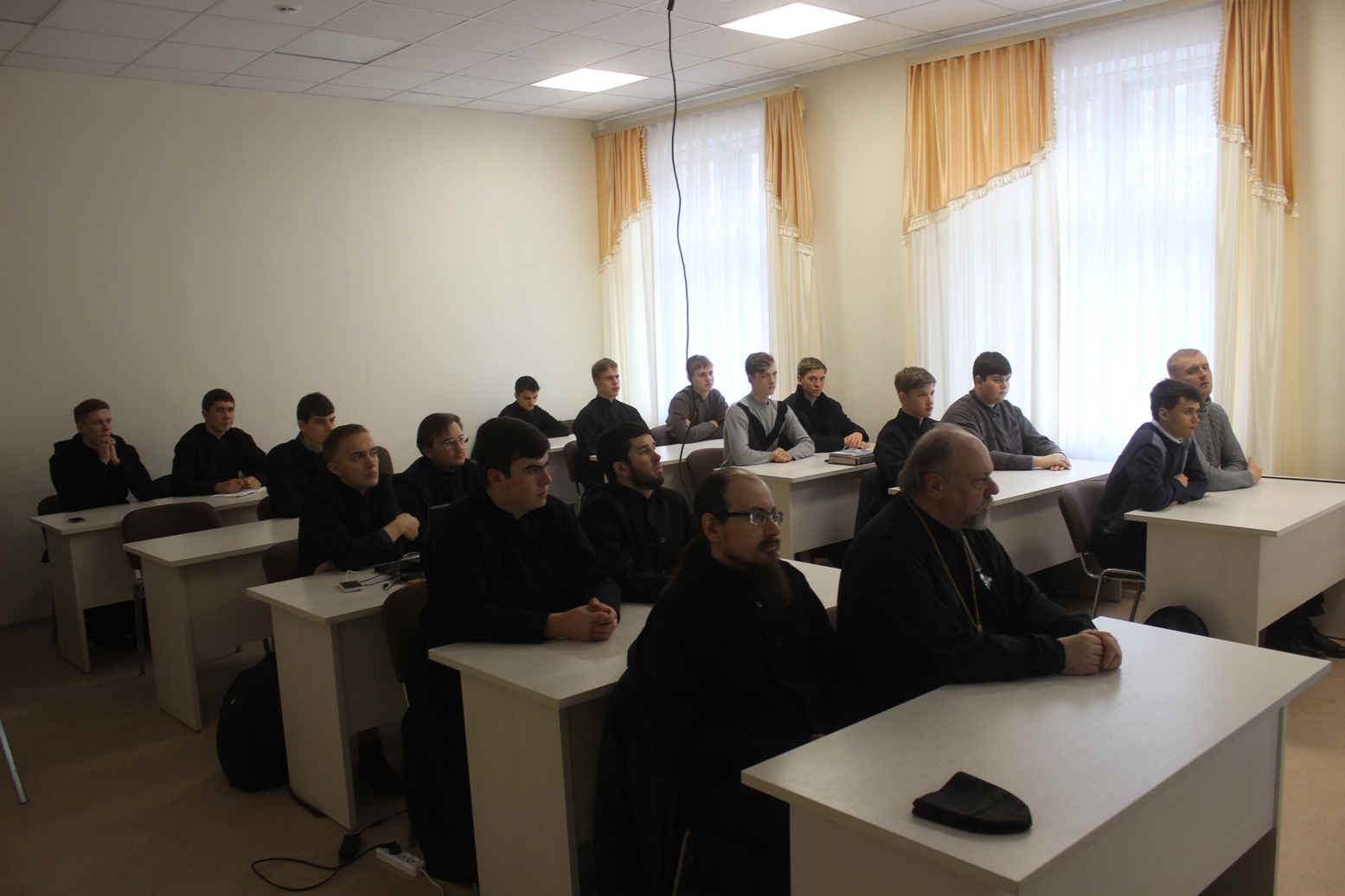 Встреча семинаристов с директором Православного культурно-просветительского Центра имени адмирала Ф.Ф.Ушакова (г. Темников)